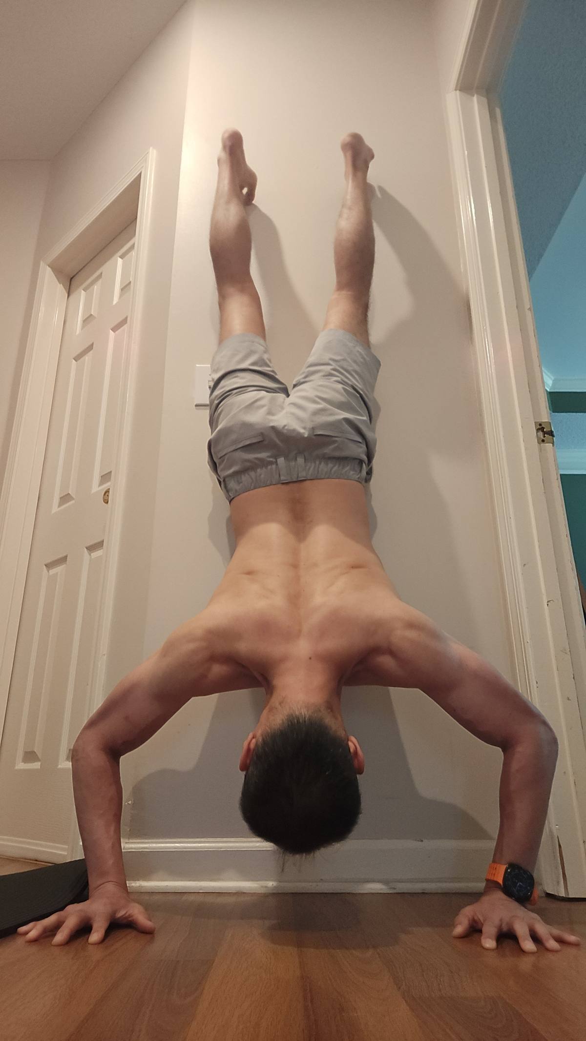 Handstand Day 61-90 · done!