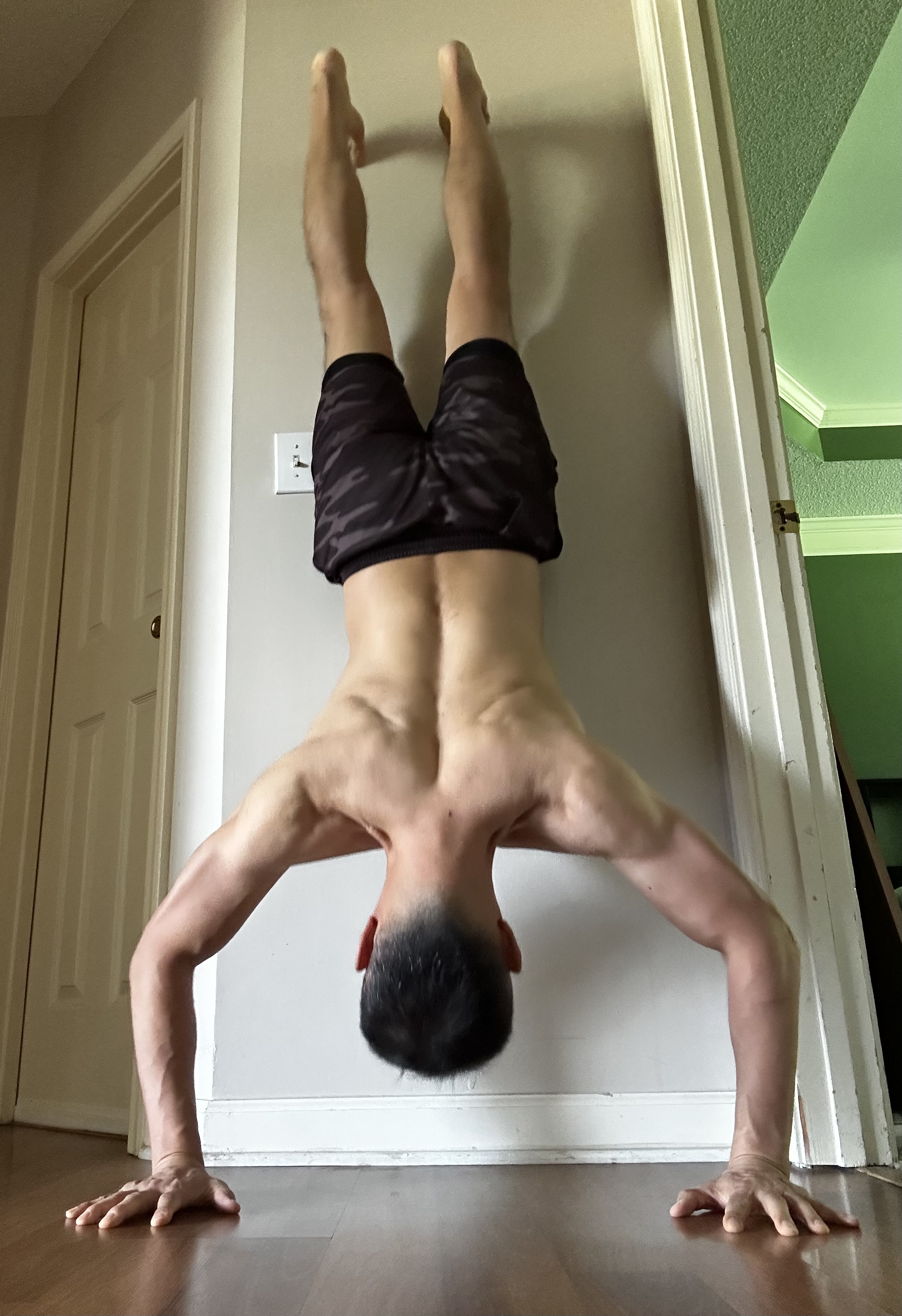 Handstand Day 61-90 · 15 min · 90 kcal