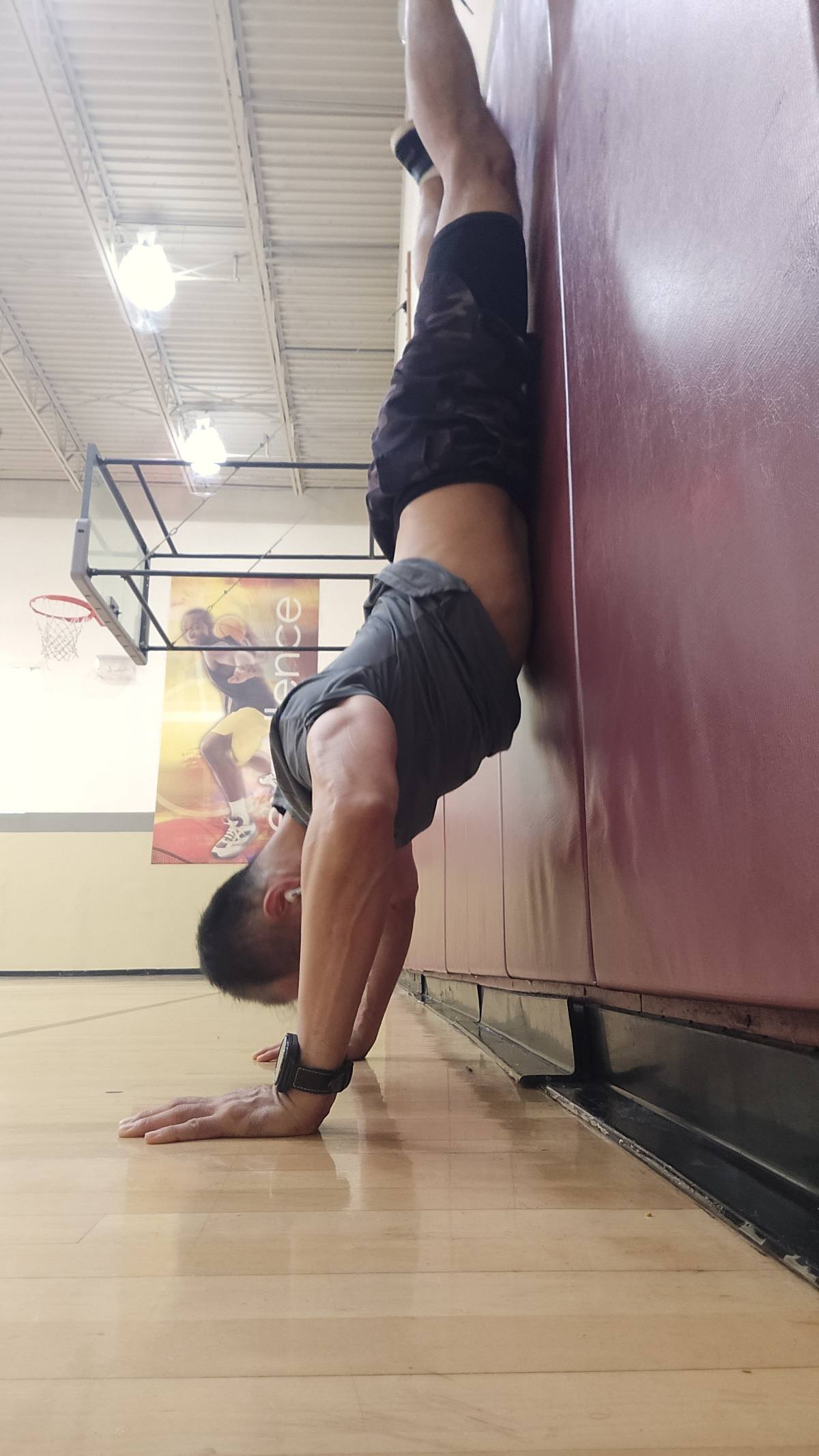 Handstand Day 61-90 · new place