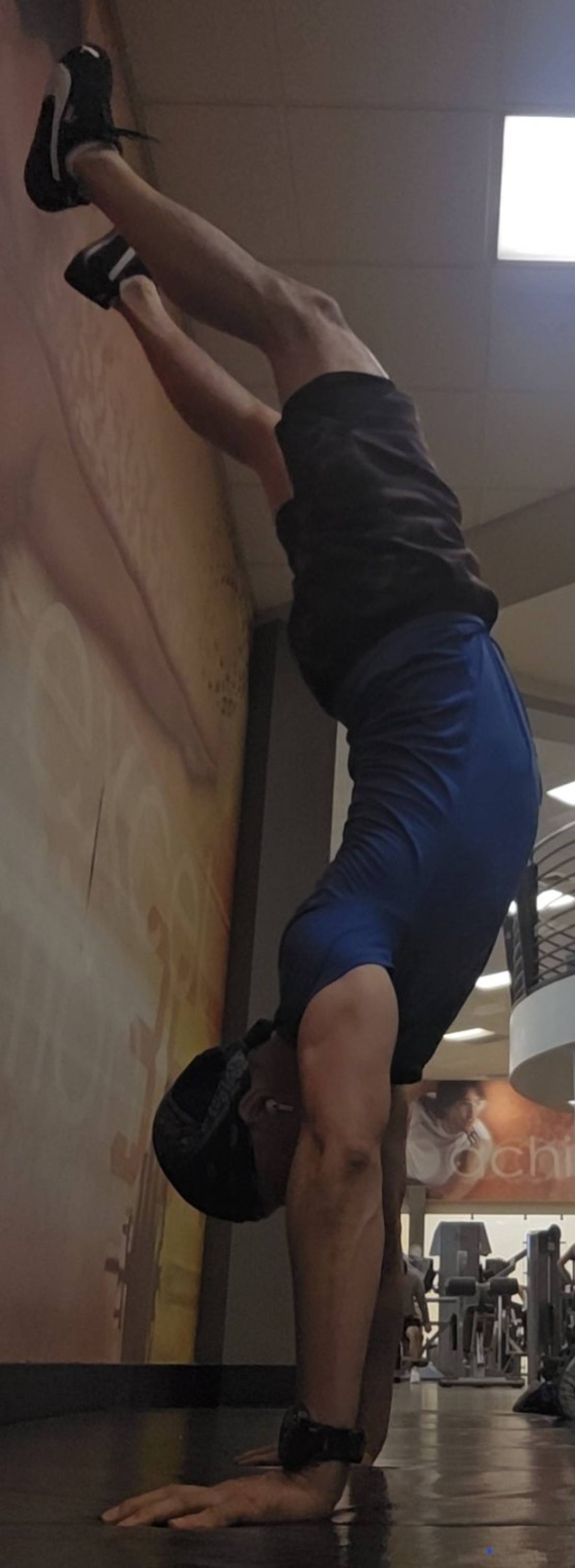 Handstand Day 91-115 · 20 min ·