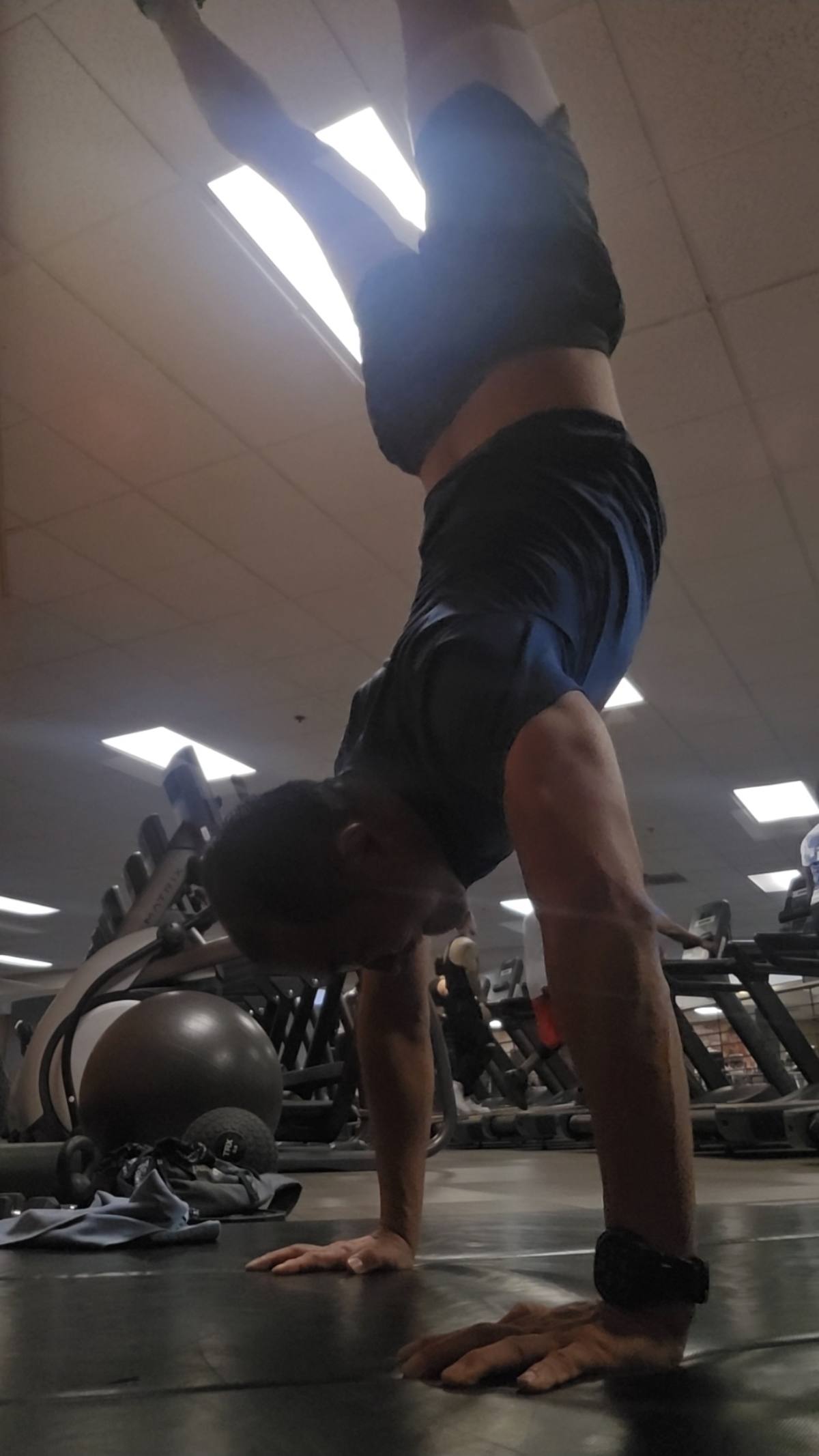 Handstand Day 116-130 · 25 min · 148 kcal